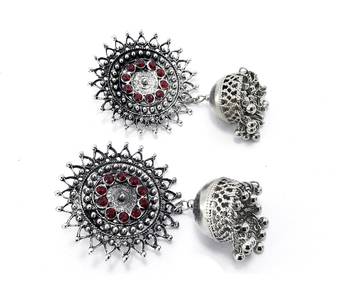 Red earrings 2