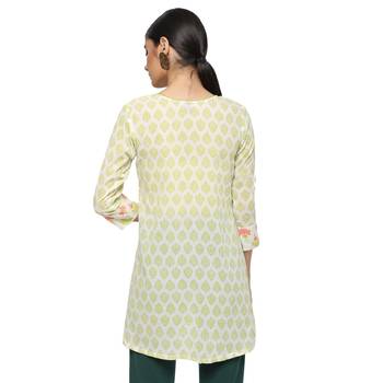 Ivory printed cotton cotton-kurtis 2