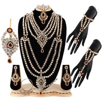 Multicolor necklaces 1