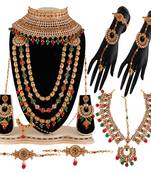 Multicolor necklaces