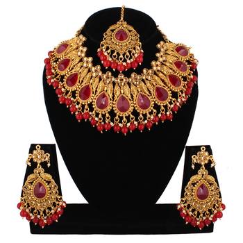 Maroon necklaces 1
