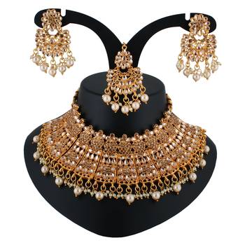 Brown necklaces 1