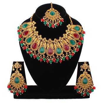 Multicolor necklaces 1
