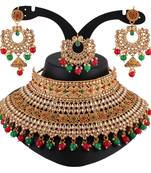 Multicolor necklaces