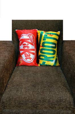 Favon Pack Of 2 Microfibre Filled Reversible Kids Cushions (Kitkat & Frooti) 2