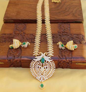 Multicolor agate necklaces 1