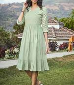 Janasya Green embroidered cotton long-dresses