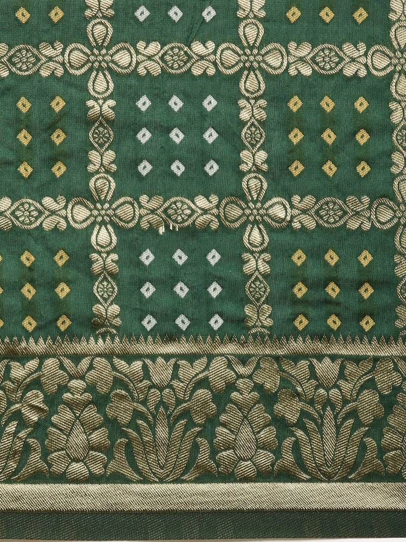 Green Woven Silk Blend Saree With Blouse