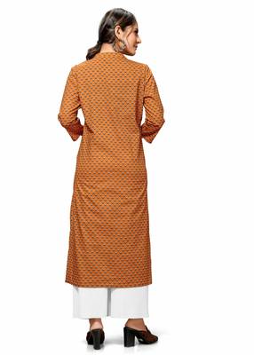 Varyaa Women's Golden Coloured Cotton Jaipuri Printed Kurti (S to XXL-Size) 2
