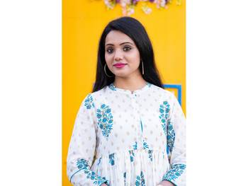 White printed cotton kurtas-and-kurtis 3