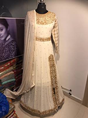 Off-white embroidered georgette salwar 2