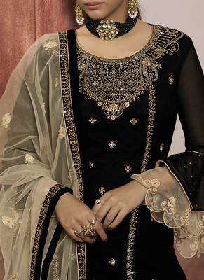 Black Georgette & Net Lehenga & Pant Style Suit 4