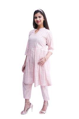 Women's Mulmul Cotton Kurti With pant Set (Baby Pink) 3