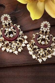 I Jewels Traditional Handcrafted Maroon Meena Work Earring Glided With Kundan & Pearls (E2794M)