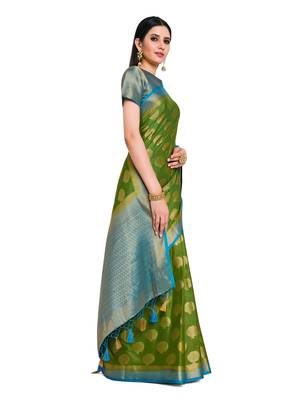 Women's Mysore silk Crepe Saree with Blouse Piece 2