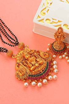 Gold south-indian-temple jewellery set