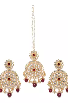 Gold Plated Traditional Kundan & Pearl Earring Set with Maang Tikka for Women
