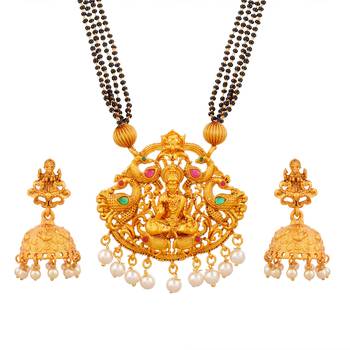 Golden south-indian-laxmi temple jewellery set 3