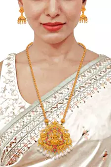 Traditional South-Indian-Temple-Jewellery Set