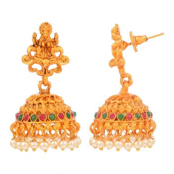 Traditional Laxmi Inspired South-Indian-Temple-Jewellery Set 3