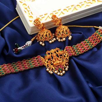 Laxmi Inspired Matt Finish South-Indian-Temple-Jewellery Set 1