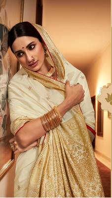 Offwhite Dola Silk Saree 2
