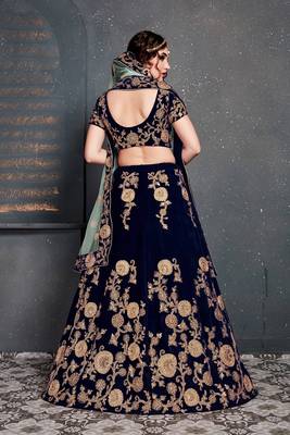 Navy-blue embroidered velvet semi stitched lehenga 2