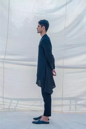 Cotton X Linen Bad And Black Kurta Set