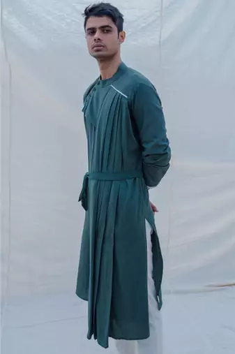 Cotton X Linen Kurta In Bottle Green Set