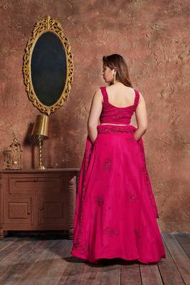 Pink embroidered georgette semi stitched lehenga 2