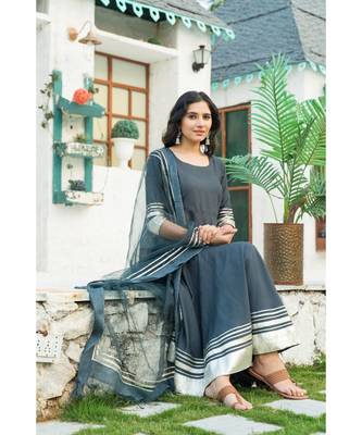 Monochrome Grey Kurta Dupatta Set 7