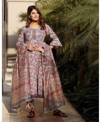 Charming Grey Cotton Hand Block Print Suit Set 1
