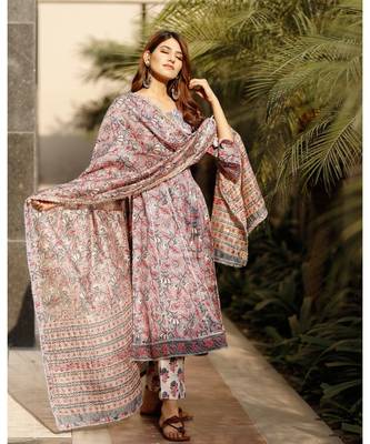 Charming Grey Cotton Hand Block Print Suit Set 4