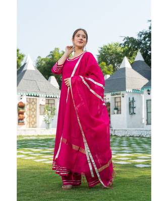Rani Gota Kurta set with Doria Dupatta 4
