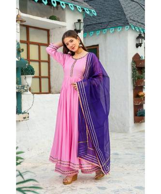 Pastel Pink Gota Suit kurta Set 3