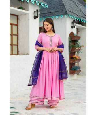 Pastel Pink Gota Suit kurta Set 4