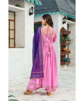 Pastel Pink Gota Suit kurta Set 8