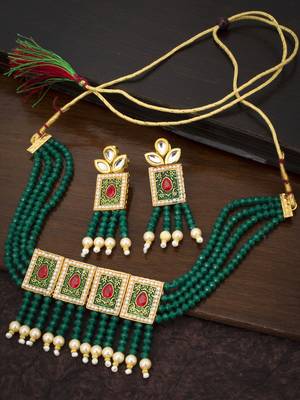 Lovely Pearl Gold Plated Kundan Meenakari Choker Necklace Set for Women 1