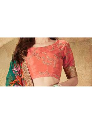 Green embroidered organza semi stitched lehenga 4