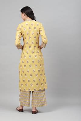 Yellow printed rayon kurtas-and-kurtis 3