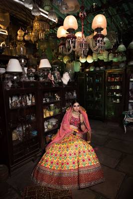 Yellow embroidered silk semi stitched lehenga 3