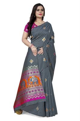 Grey printed jacquard saree with blouse 3