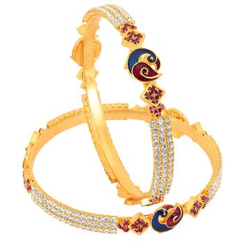 Sukkhi Dazzling Gold Plated Meenakari AD Stone Bangle Set of 2 for Women 1