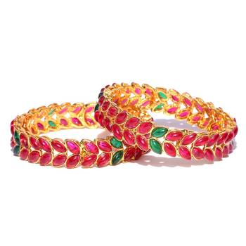 Sukkhi Sparkling Kempu Stone Gold Plated Bangle Set of 2 for Women 1