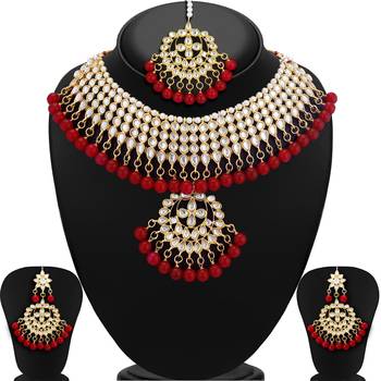 Sukkhi Glorious Kundan Gold Plated Choker Necklace Set for Women 4