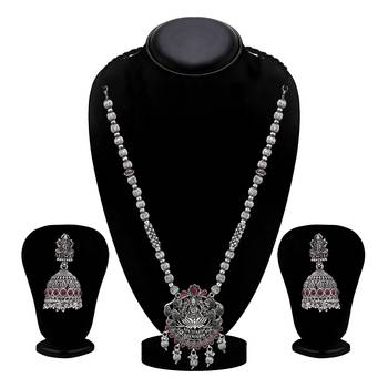 Sukkhi Stunning Oxidised Long Haram Necklace Set for Women 5