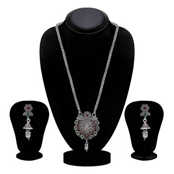 Sukkhi Graceful Oxidised Ganesha Necklace Set for Women 5