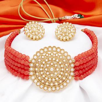Sukkhi Exclusive Gold Plated Light Red Pearl Choker Necklace Set for Women 3