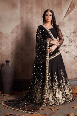 Black embroidered crepe semi stitched lehenga 2