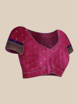 VASTRANAND Purple & Golden Silk Blend Woven Design Banarasi Saree 5